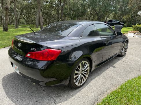 Used 2013 INFINITI G37 Convertible w/ Premium Pkg RWD image 4