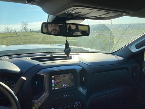 Used 2024 Chevrolet Silverado 2500 Custom w/ Custom Value Package image 15