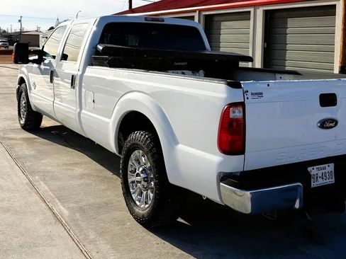 Used 2015 Ford F250 XL w/ Power Equipment Group image 2