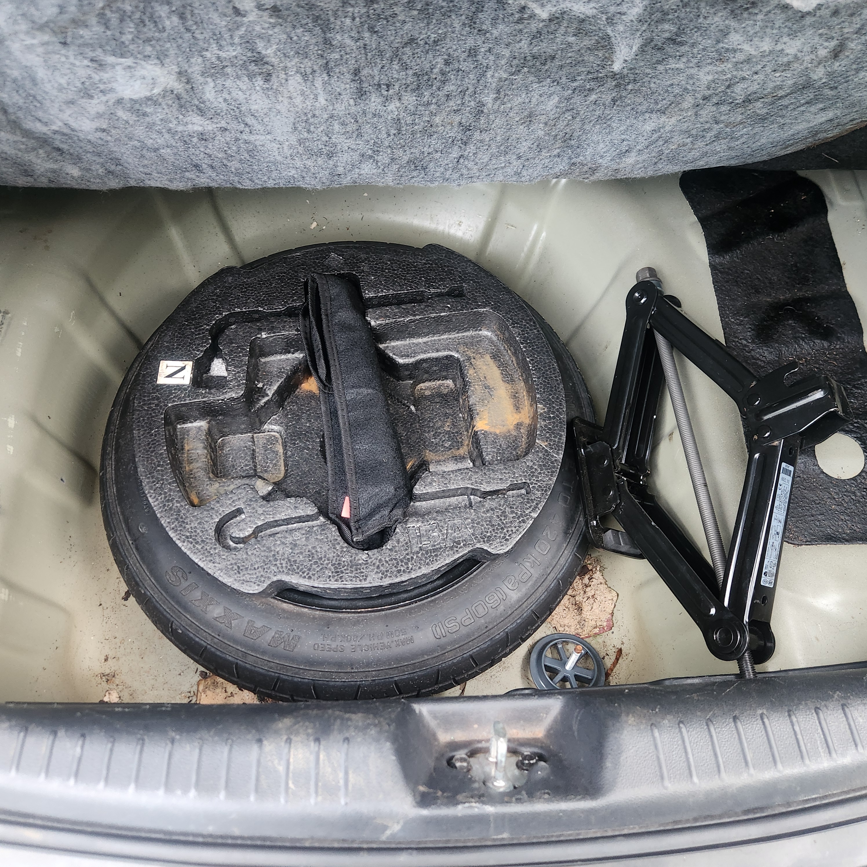 Used 2013 Kia Forte EX FWD image 17