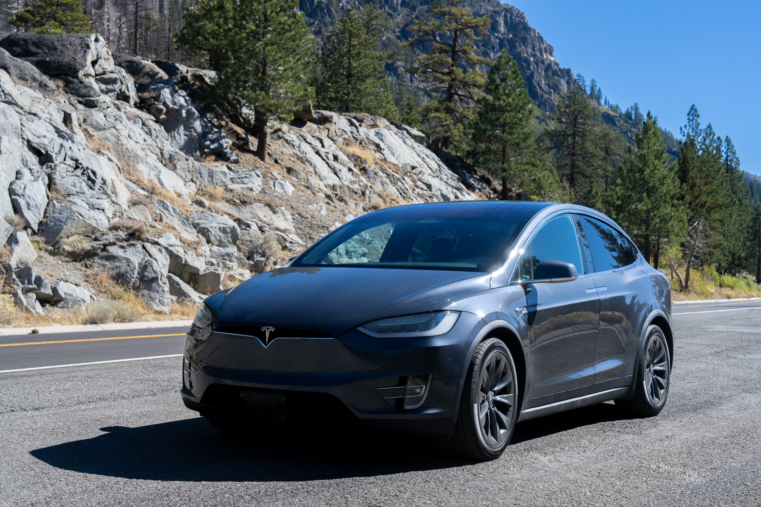 Used 2018 Tesla Model X 100D AWD/4WD image 4