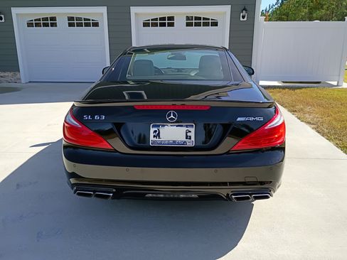 Used 2013 Mercedes-Benz SL 63 AMG image 12