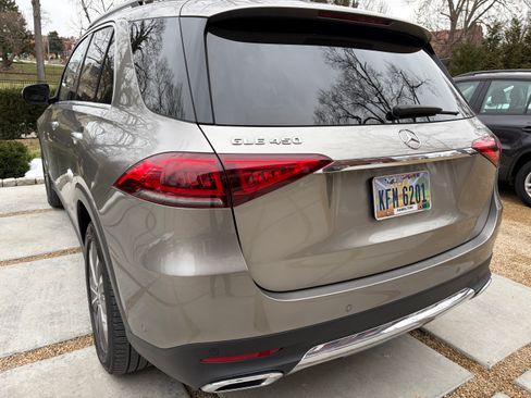 Used 2020 Mercedes-Benz GLE 450 4MATIC image 4