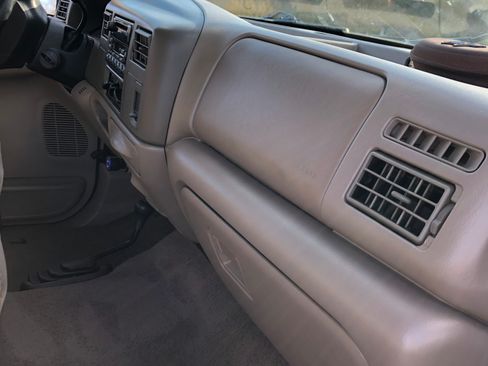 Used 2001 Ford F350 4x4 Crew Cab DRW Super Duty image 12