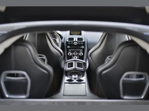 Used 2012 Aston Martin Rapide image 27