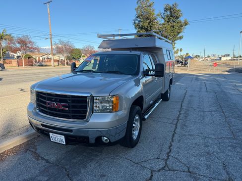 Used 2008 GMC Sierra 3500 SLT w/ Convenience Package image 1