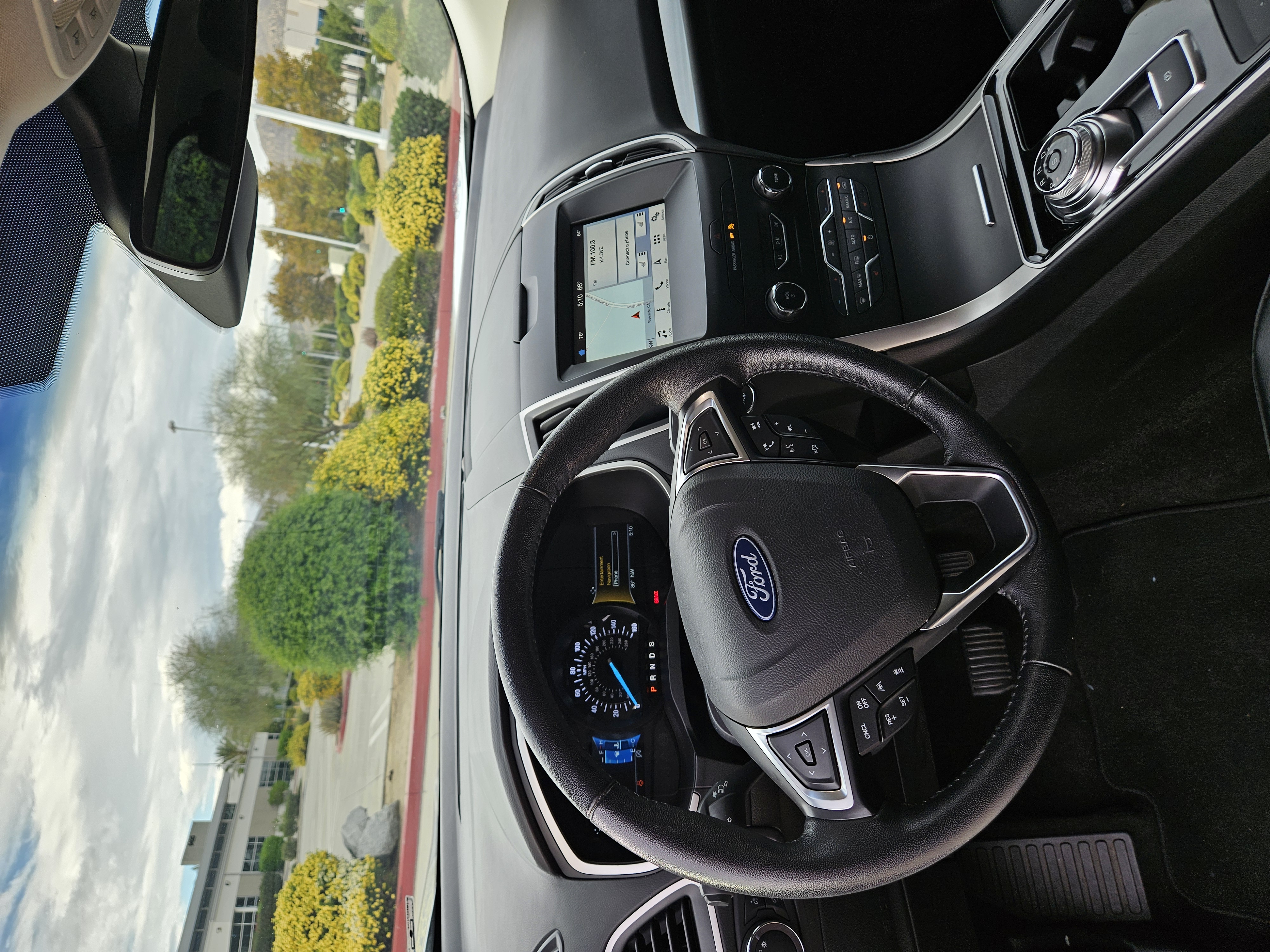 Used 2019 Ford Edge SEL w/ Equipment Group 201A FWD image 14