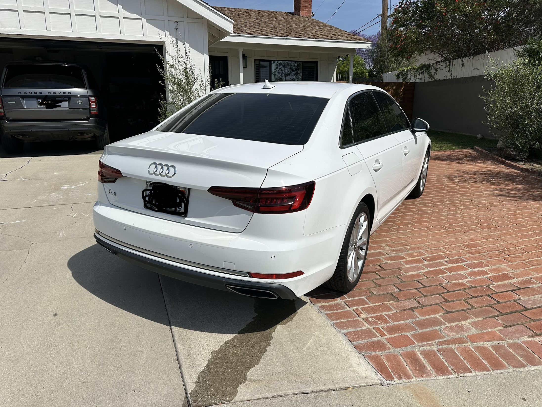 Used 2019 Audi A4 2.0T Premium Plus w/ Premium Plus Package FWD image 9