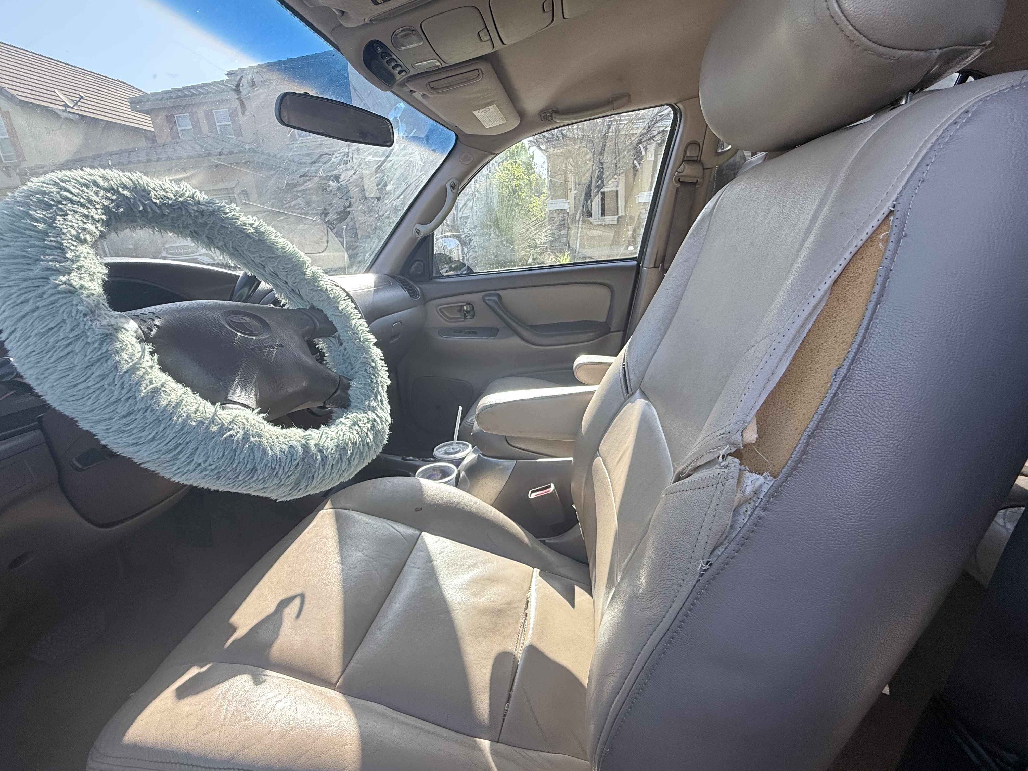 Used 2001 Toyota Sequoia Limited RWD image 9