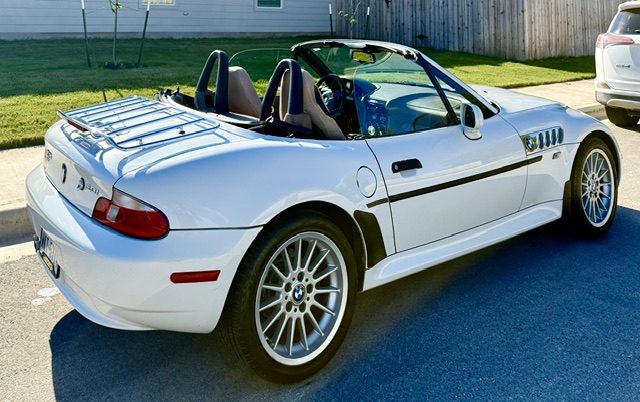 Used 2001 BMW Z3 3.0i RWD image 6