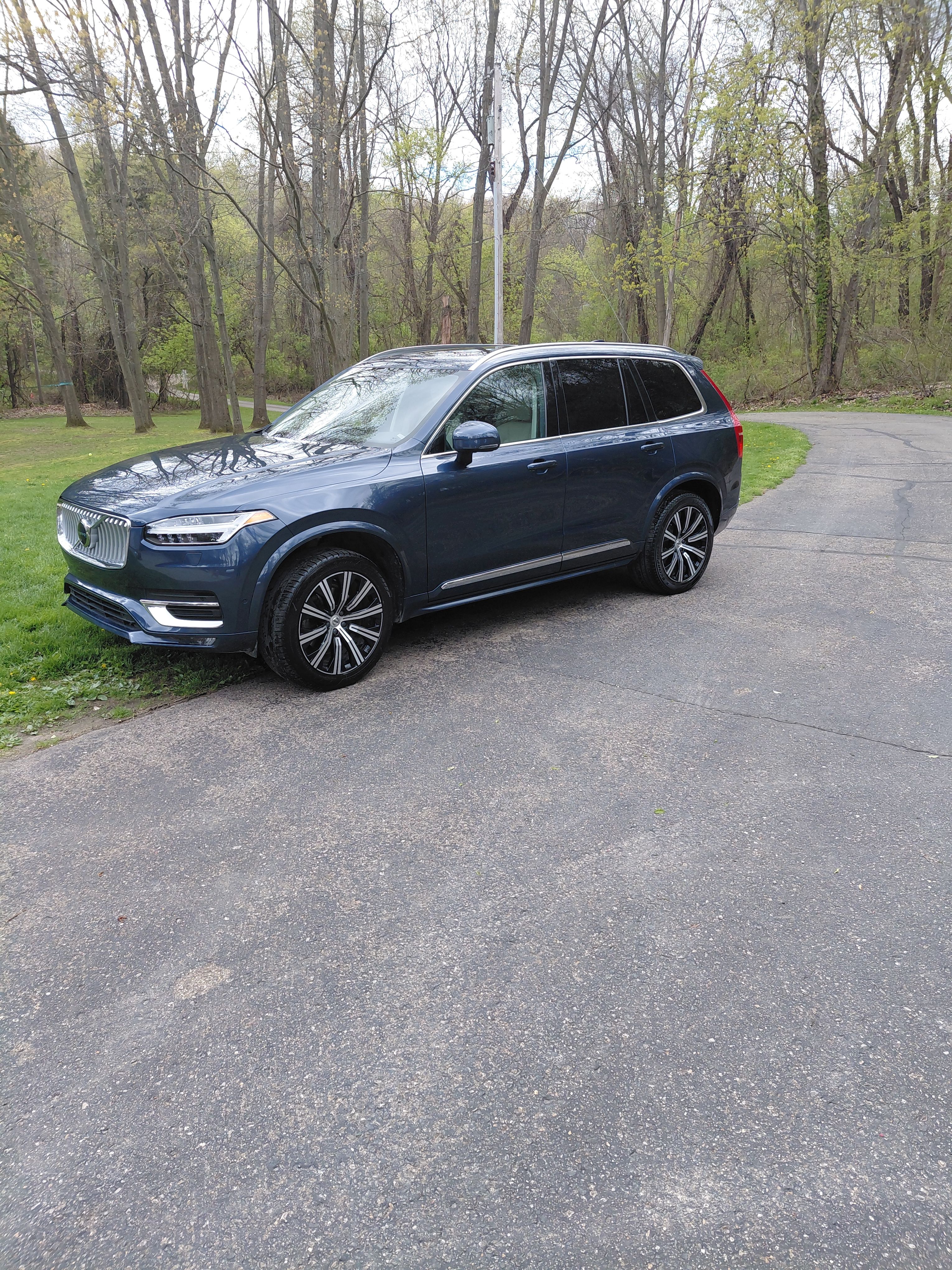 Used 2023 Volvo XC90 B6 Plus AWD/4WD image 4
