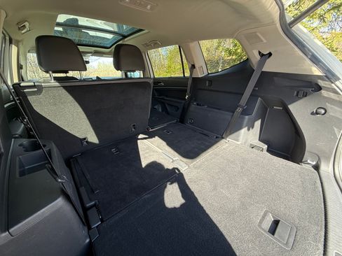 Used 2019 Volkswagen Atlas SEL Premium AWD/4WD image 16