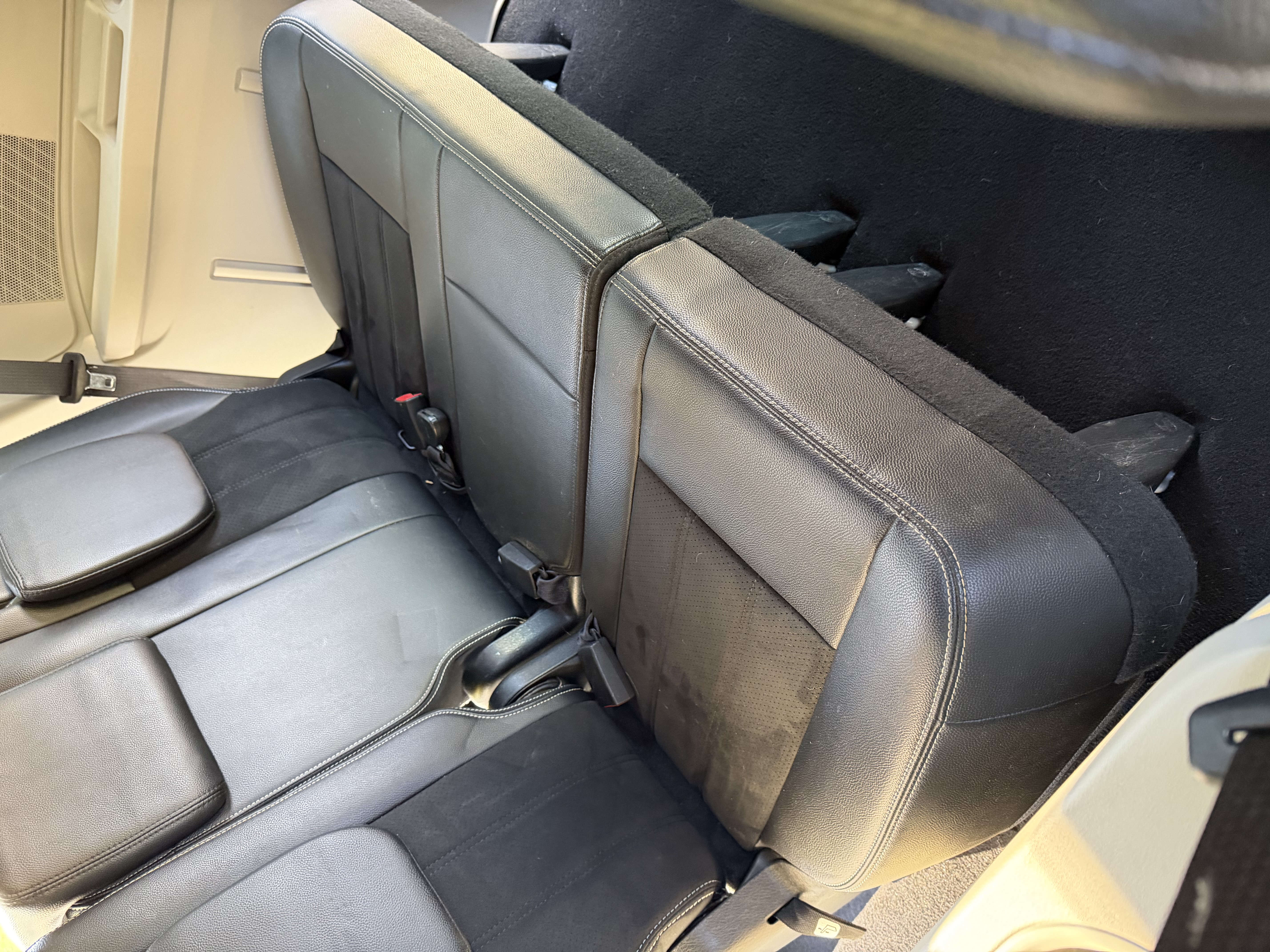 Used 2019 Dodge Grand Caravan SXT FWD image 16