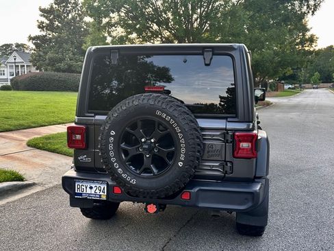 Used 2020 Jeep Wrangler Unlimited Sport AWD/4WD image 5