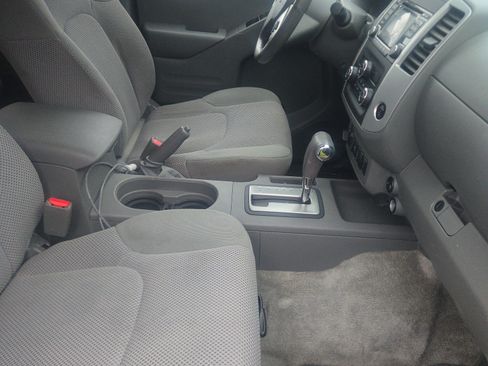 Used 2018 Nissan Frontier SV w/ Value Truck Package image 13