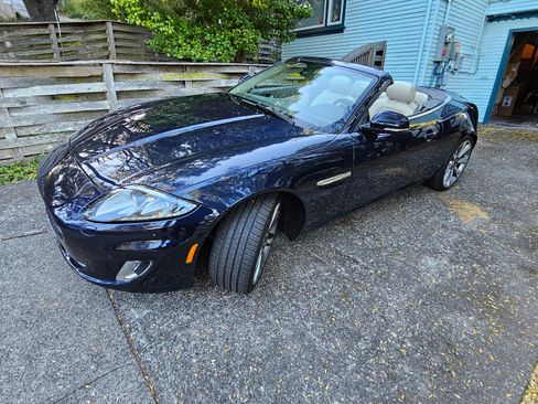 Used 2014 Jaguar XK Convertible RWD image 12