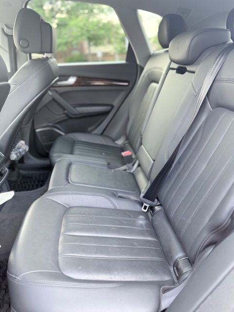 Used 2018 Audi Q5 2.0T Premium Plus w/ Premium Plus Package AWD/4WD image 11