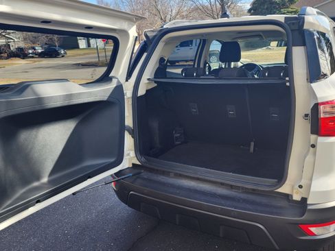 Used 2018 Ford EcoSport SE w/ SE Cold Weather Package image 7