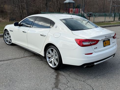 Used 2014 Maserati Quattroporte GTS image 4