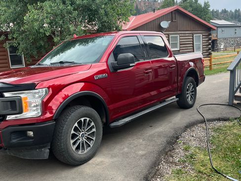 Used 2018 Ford F150 XLT w/ Equipment Group 302A Luxury image 4