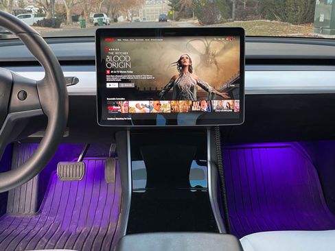 Used 2019 Tesla Model 3 Long Range image 8