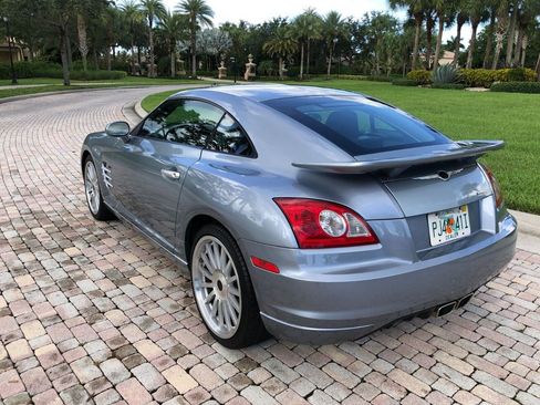 Used 2005 Chrysler Crossfire SRT-6 image 2