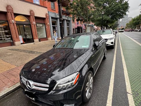 Used 2020 Mercedes-Benz C 300 C 300 4MATIC Sedan 4D image 6