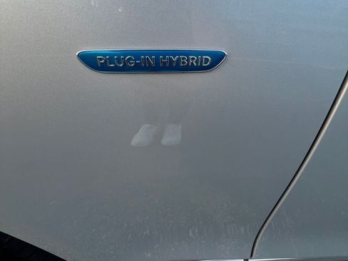 Used 2017 Mercedes-Benz S 550e image 8