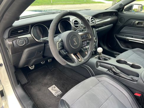 Used 2020 Ford Mustang Shelby GT350 w/ Technology Package RWD image 14