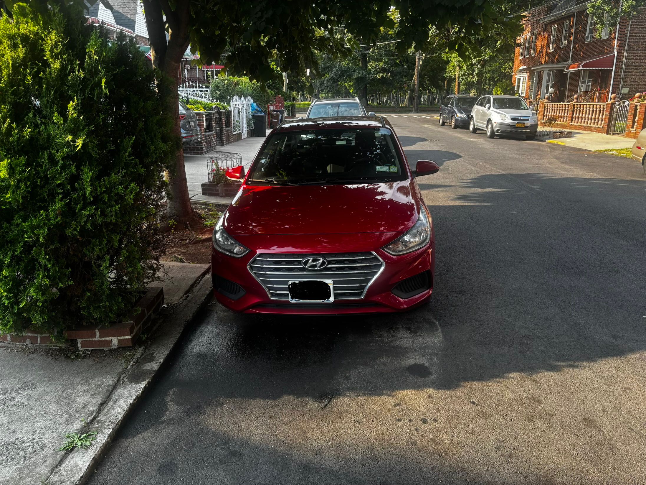 Used 2021 Hyundai Accent SE FWD image 2