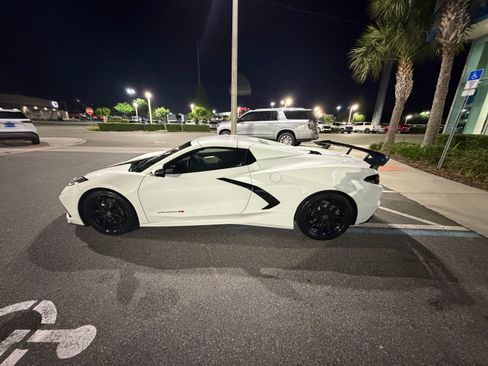 Used 2023 Chevrolet Corvette Stingray Preferred Conv w/ Z51 Performance Package RWD image 14