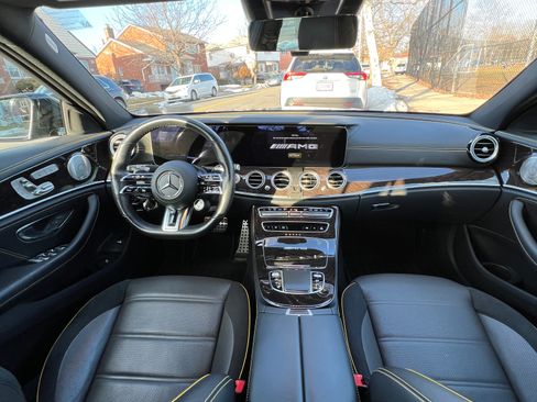 Used 2021 Mercedes-Benz E 63 AMG S image 22