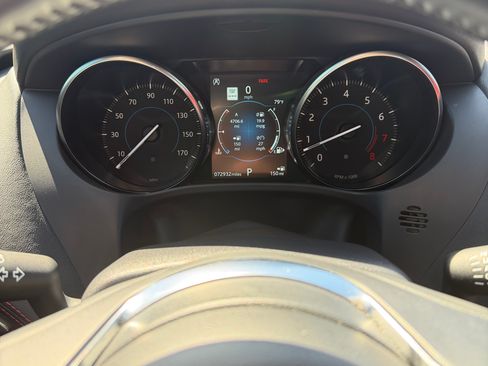 Used 2020 Jaguar F-PACE S AWD/4WD image 19