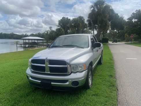 Used 2005 Dodge Ram 1500 Truck SLT w/ Trailer Tow Group image 1