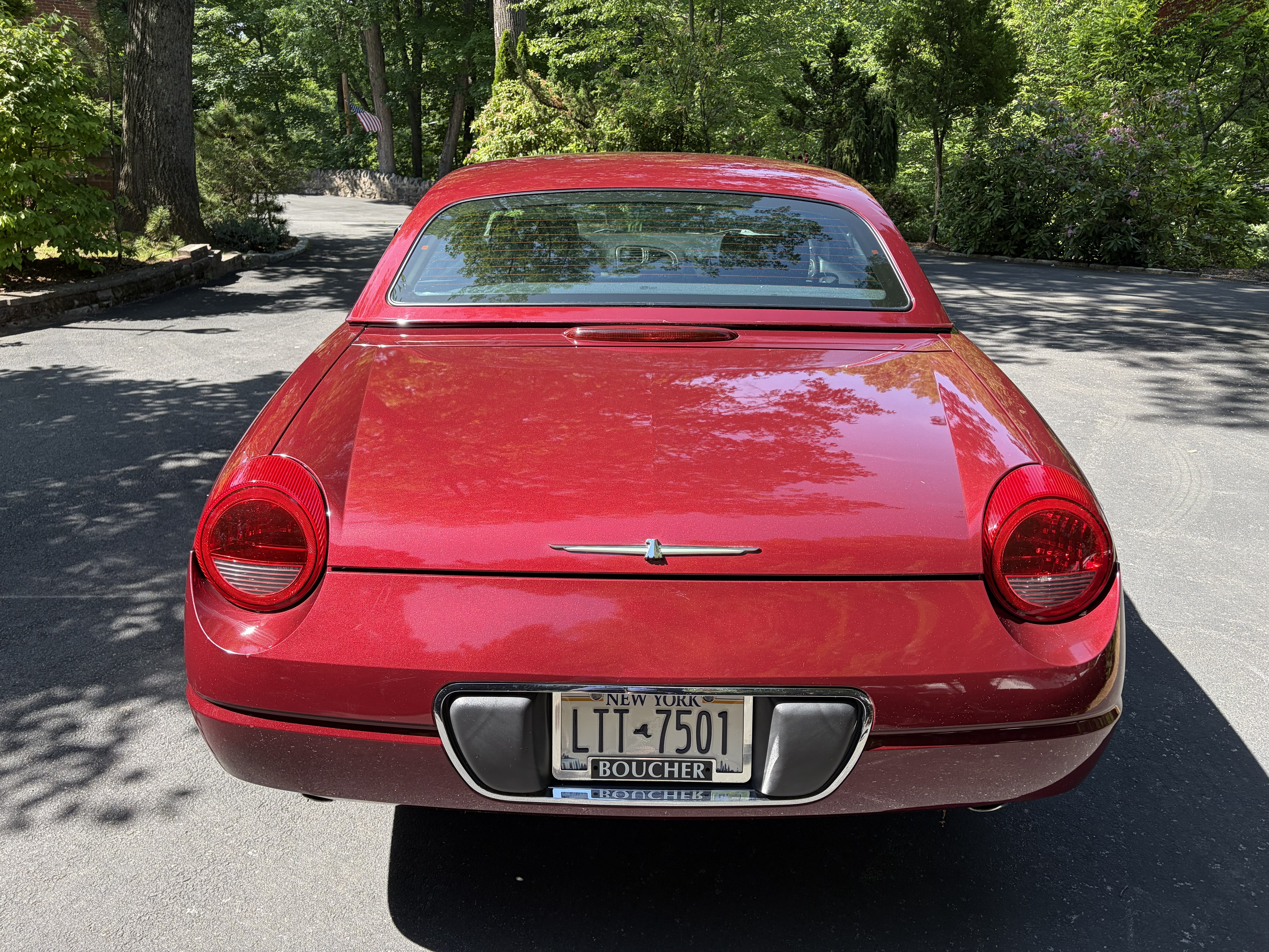 Used 2004 Ford Thunderbird RWD image 8