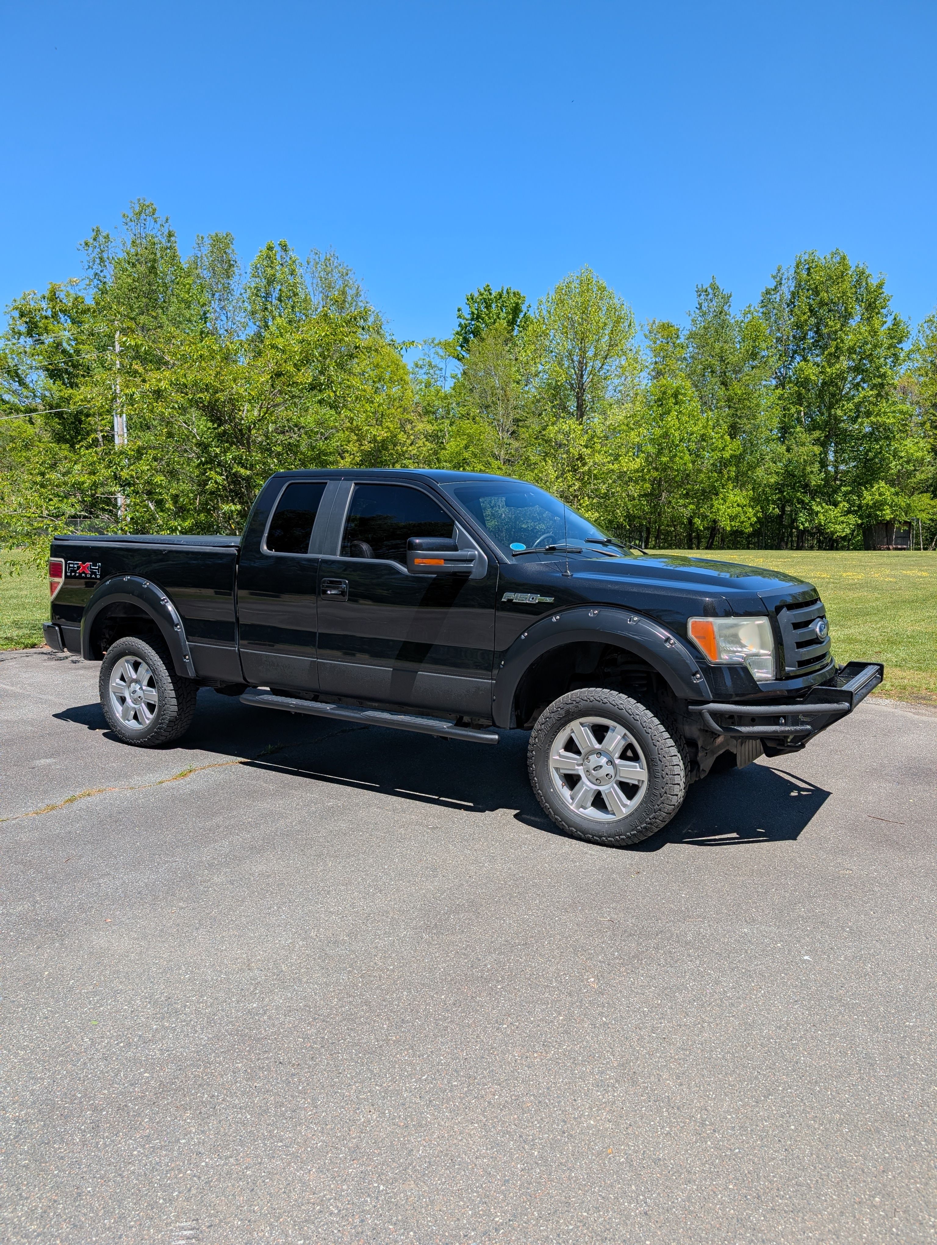Used 2010 Ford F150 FX4 AWD/4WD image 2