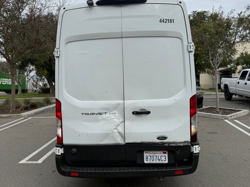 Used 2020 Ford Transit 250 148 High Roof Extended image 13