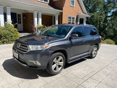 Used 2013 Toyota Highlander Limited