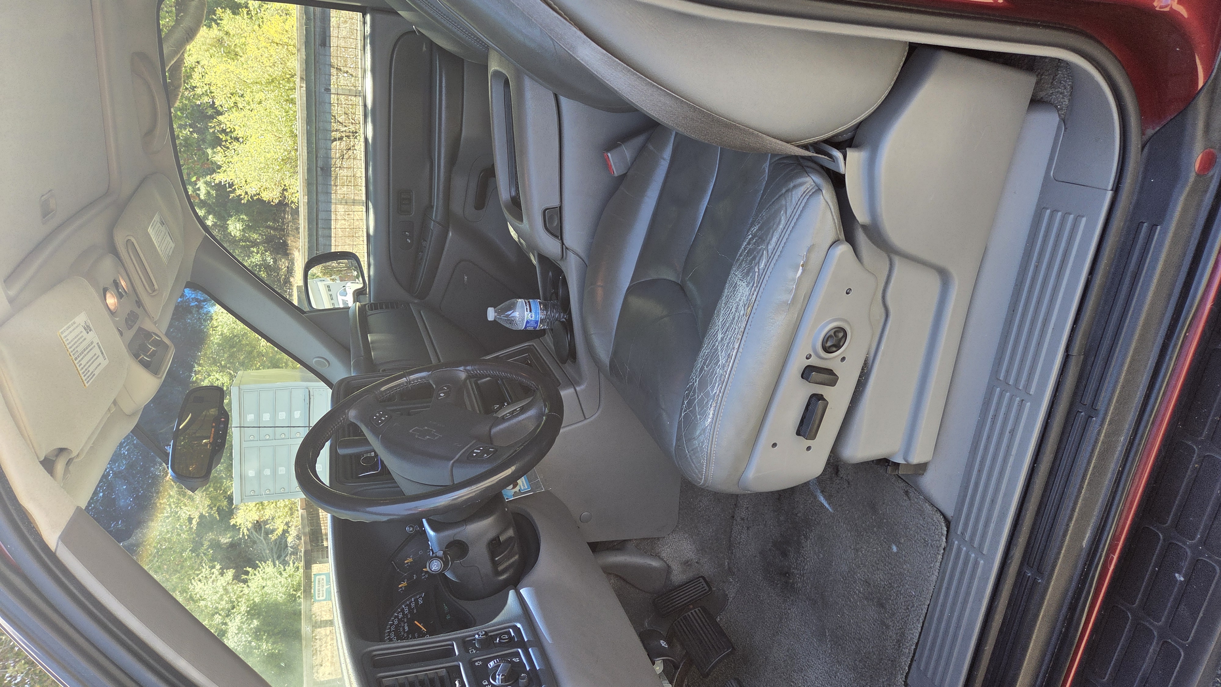 Used 2003 Chevrolet Tahoe LT RWD image 12
