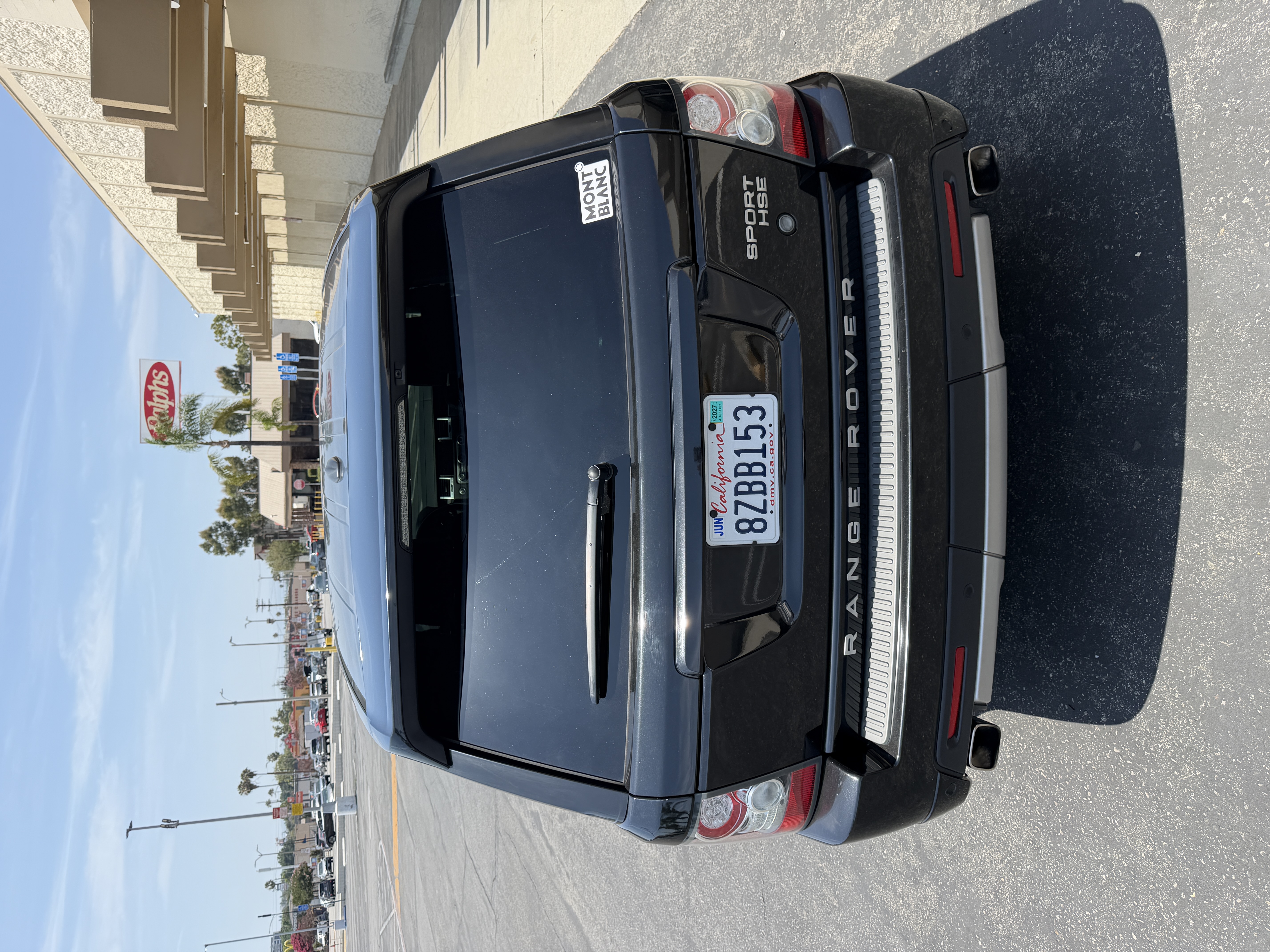 Used 2011 Land Rover Range Rover Sport HSE AWD/4WD image 26