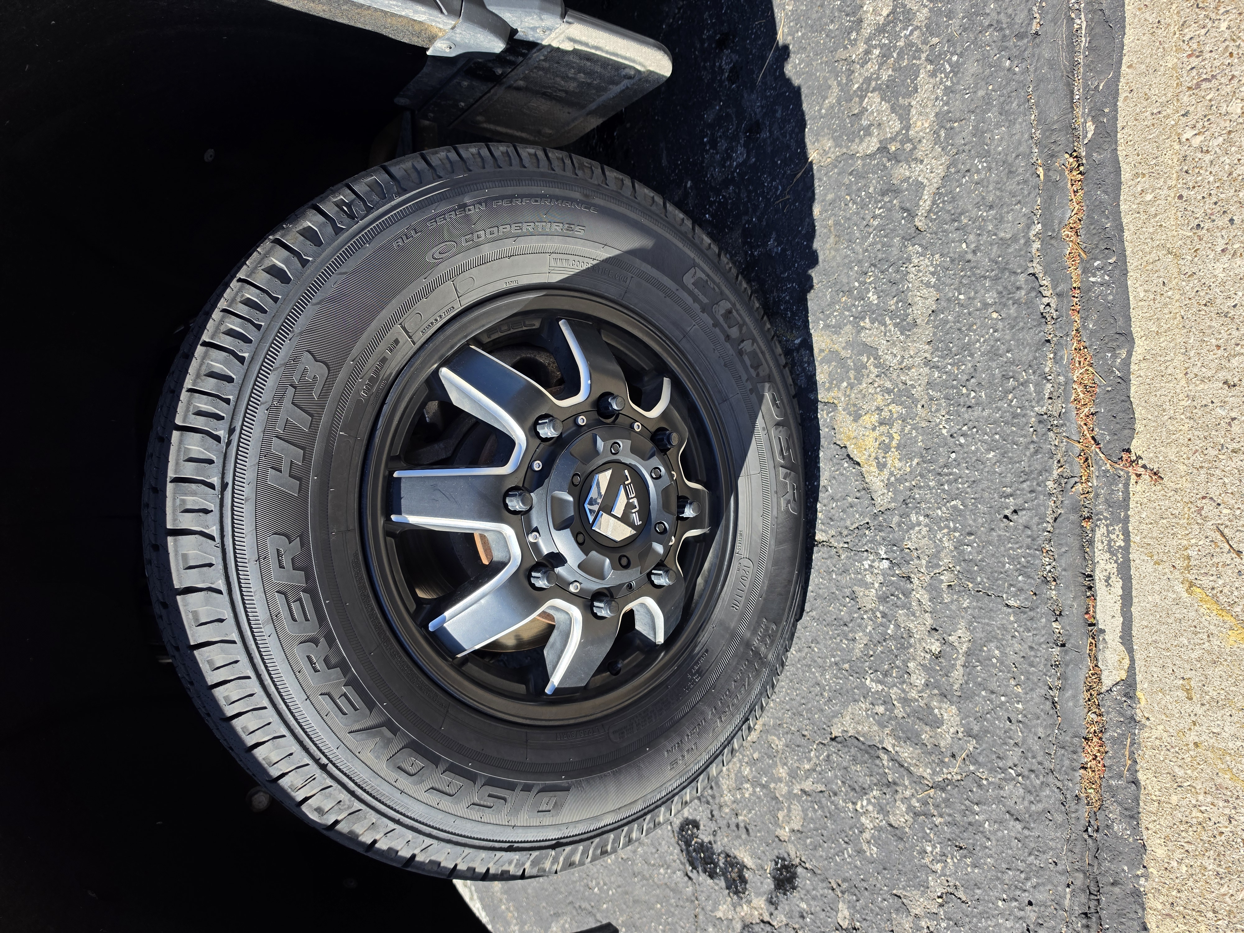 Used 2025 GMC Sierra 3500 SLE AWD/4WD image 8