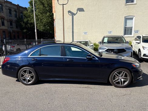 Used 2015 Mercedes-Benz S 550 4MATIC Sedan image 5