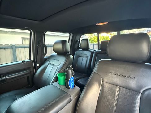 Used 2016 Ford F350 Platinum w/ FX4 Off-Road Package AWD/4WD image 14