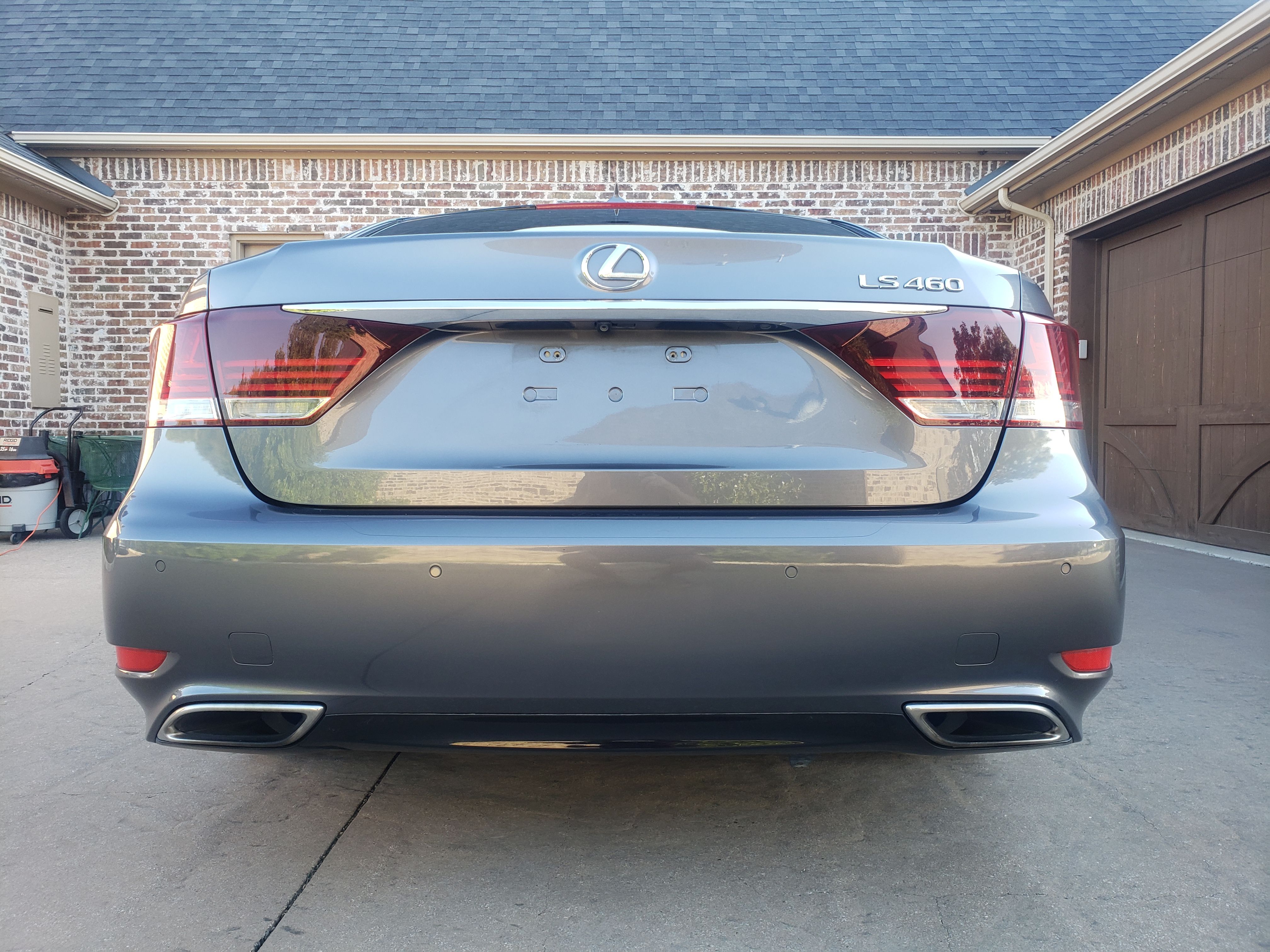 Used 2013 Lexus LS 460 RWD image 5