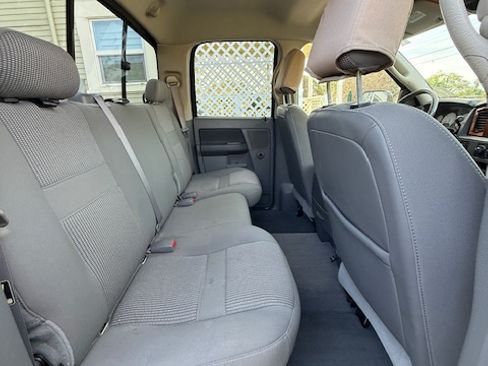 Used 2006 Dodge Ram 2500 Truck SLT w/ Quad Cab Big Horn Value Group image 16