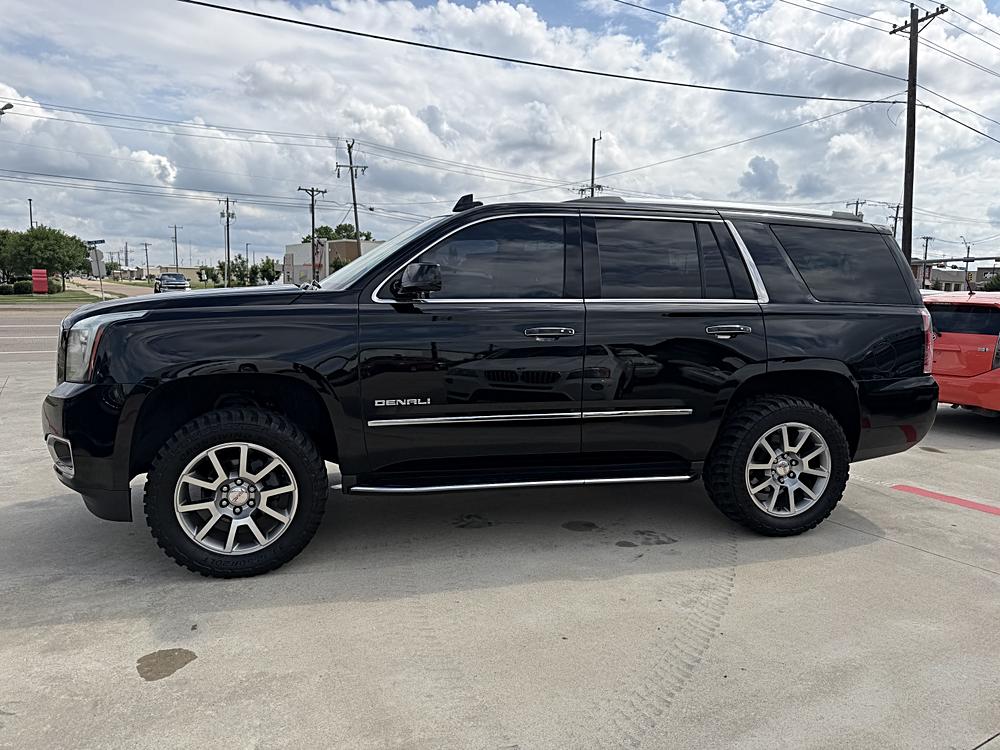 Used 2019 GMC Yukon Denali AWD/4WD image 10