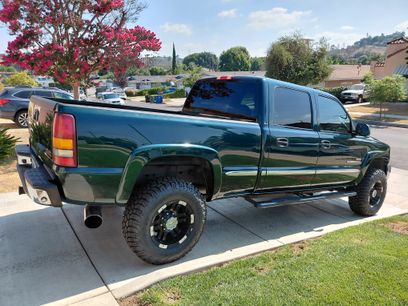 Used 2002 GMC Sierra 2500 4x4 Crew Cab HD w/ Off-Road Skid Plate Pkg
