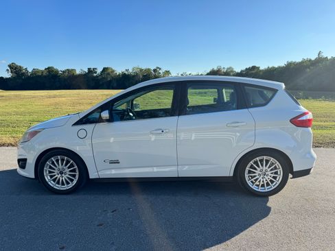 Used 2014 Ford C-MAX Energi SEL image 9