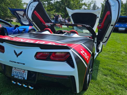 Used 2014 Chevrolet Corvette Stingray Convertible w/ 3LT Preferred Equipment Group image 2