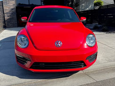 Used 2019 Volkswagen Beetle 2.0T S image 5